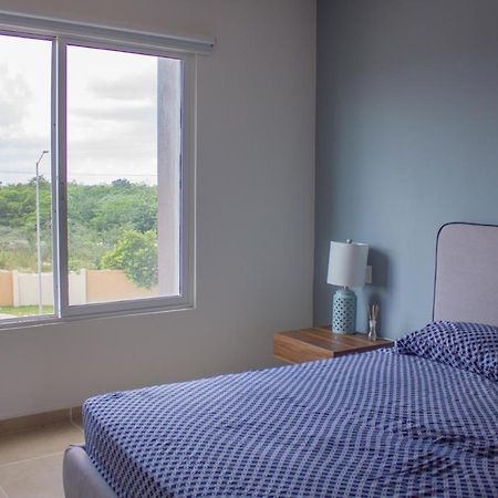 departamento en Cancún con 7 albercas tipo playa y laguna Exterior foto